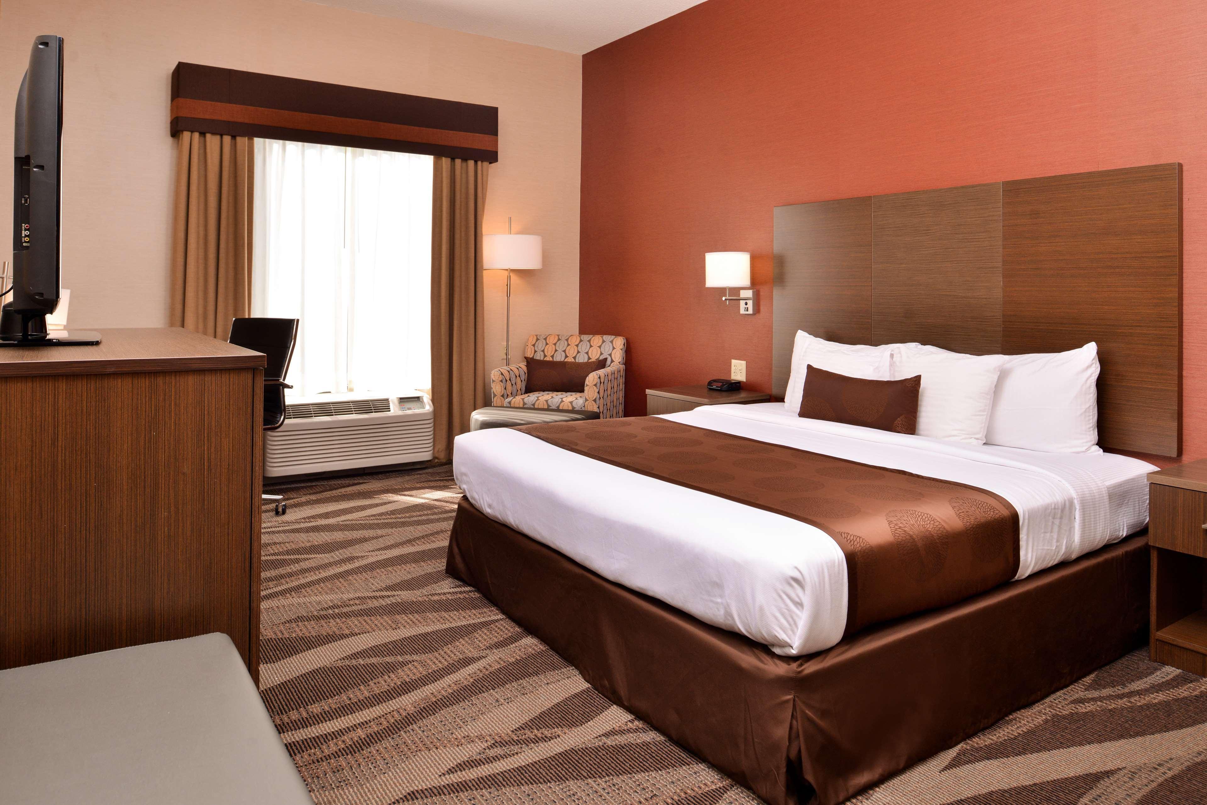 Best Western Plus University Inn Olean Extérieur photo