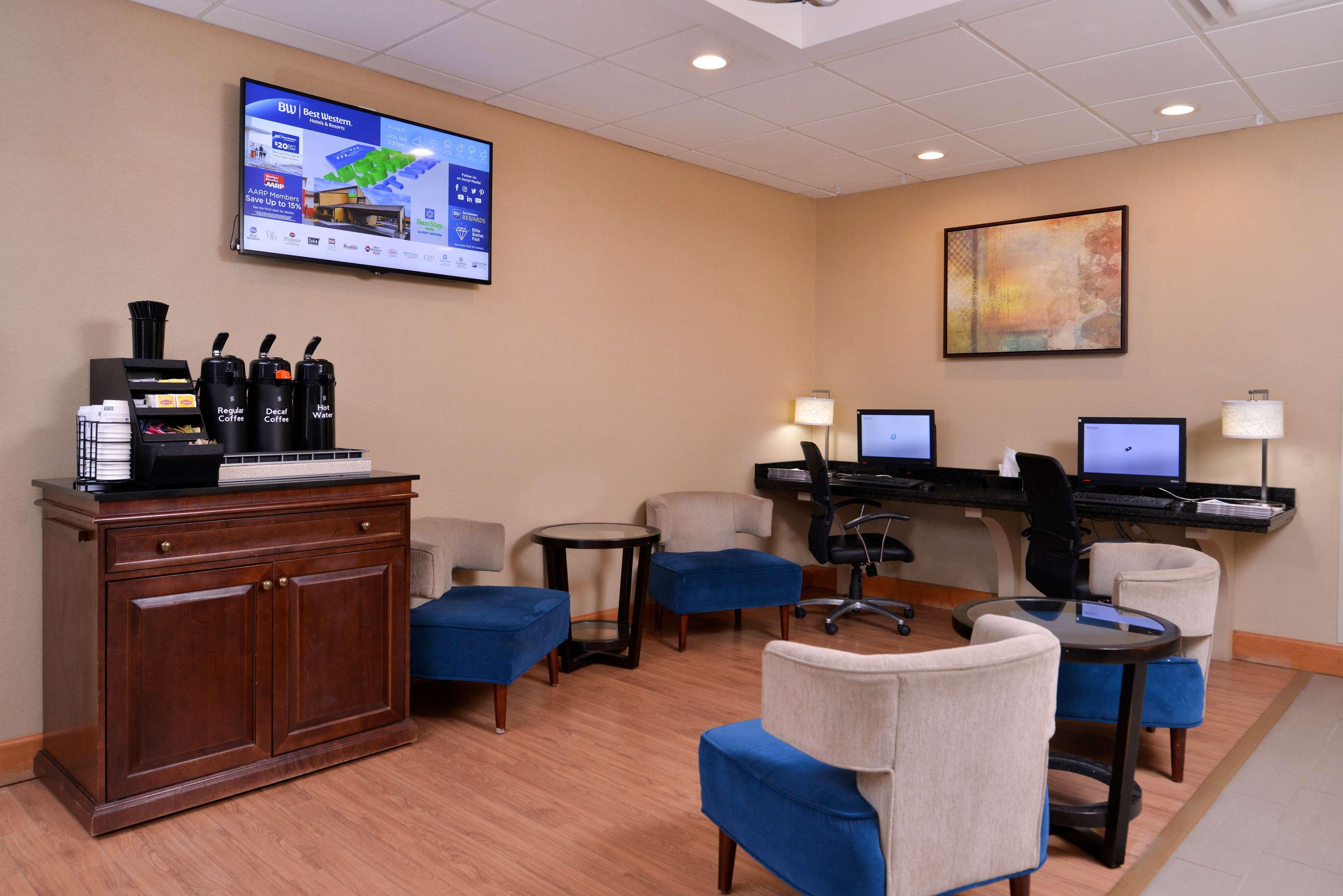 Best Western Plus University Inn Olean Extérieur photo