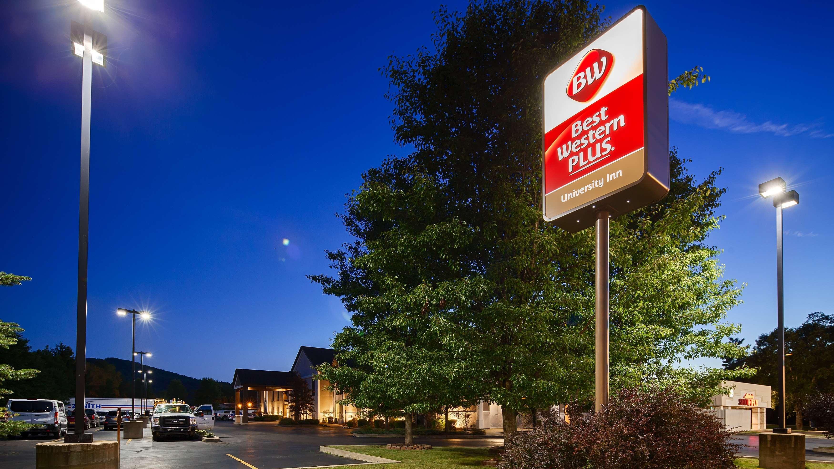Best Western Plus University Inn Olean Extérieur photo