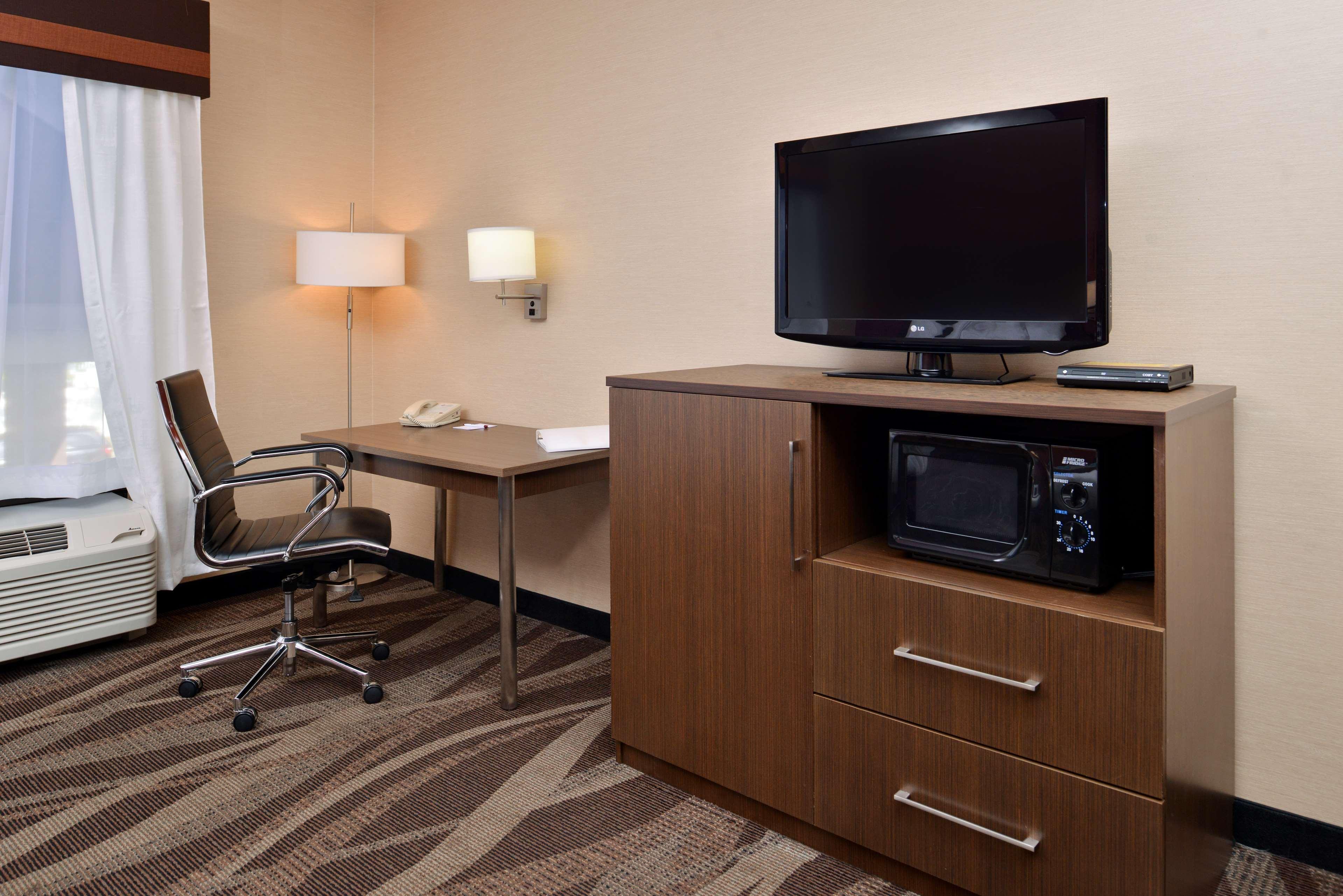 Best Western Plus University Inn Olean Extérieur photo